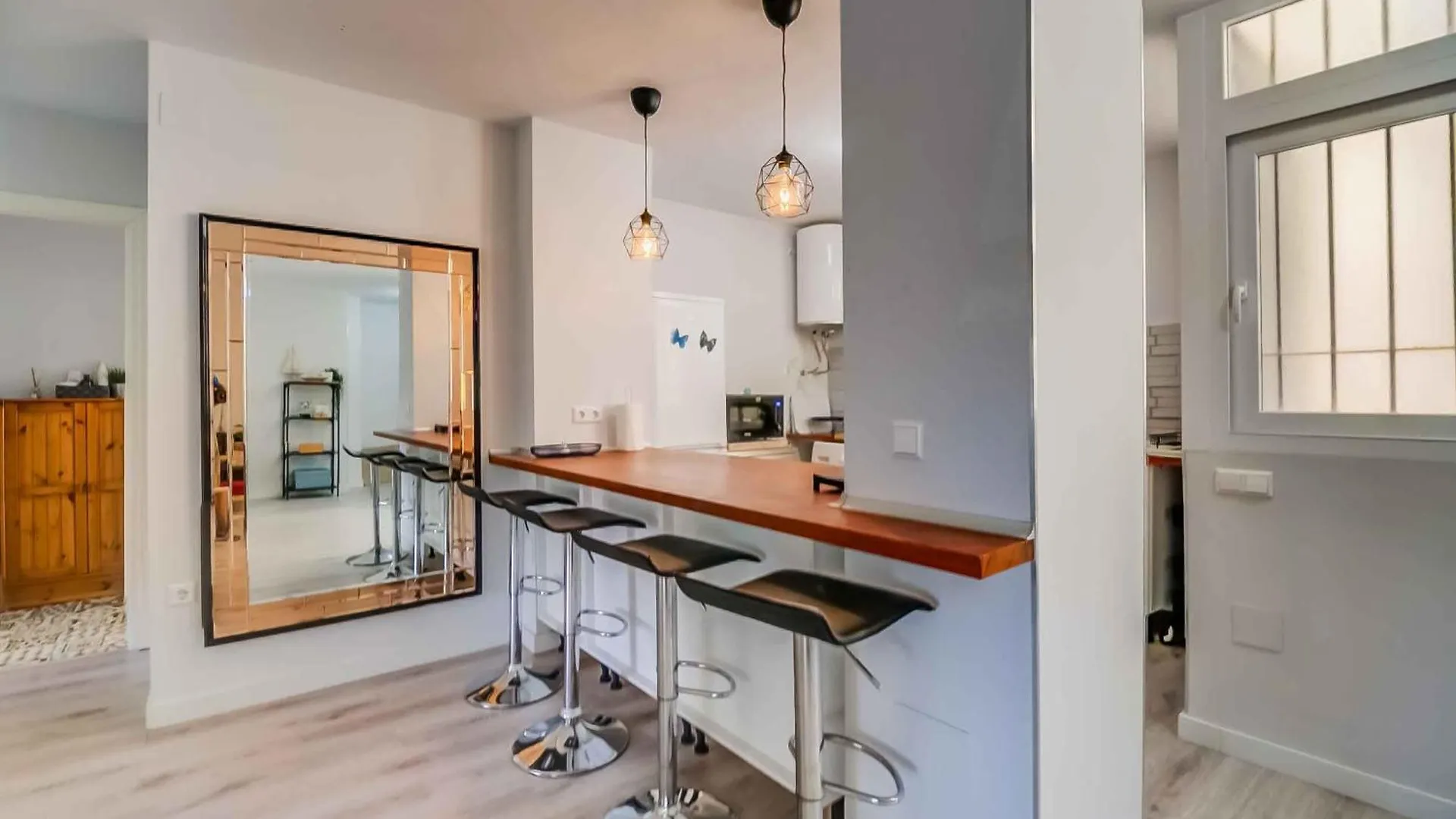 Apartamento Renovado, Tu Escapada De Vacaciones Ideal Фуэнхирола